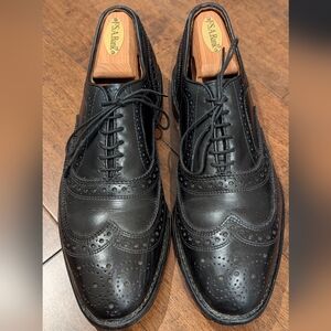 Allen Edmonds Size 7D Black McAllister Wingtip Oxford Dress Shoes